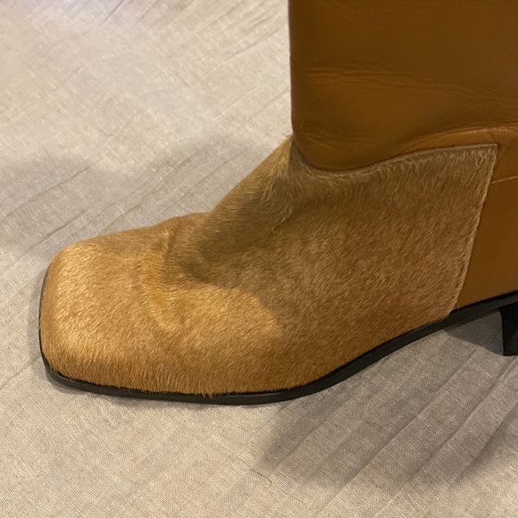Gorgeous Tan Leather and cowhide ankle boots by Bruno Valenti, size 7.5 - Picture 11 of 11